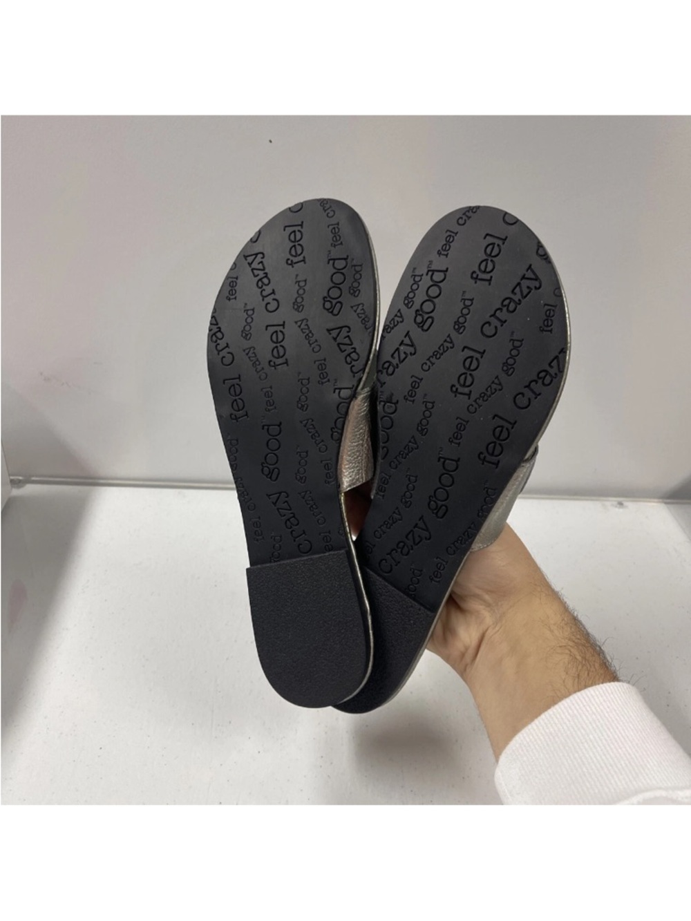 DR SCHOLL’S Feel Crazy Good ZODIAC Metallic Pewter/Silver Thong Sandals - Picture 10 of 11